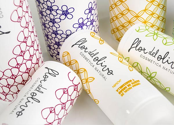 清新插畫風(fēng)格護(hù)膚品瓶型設(shè)計(jì)02 清新插畫風(fēng)格護(hù)膚品瓶型設(shè)計(jì)02